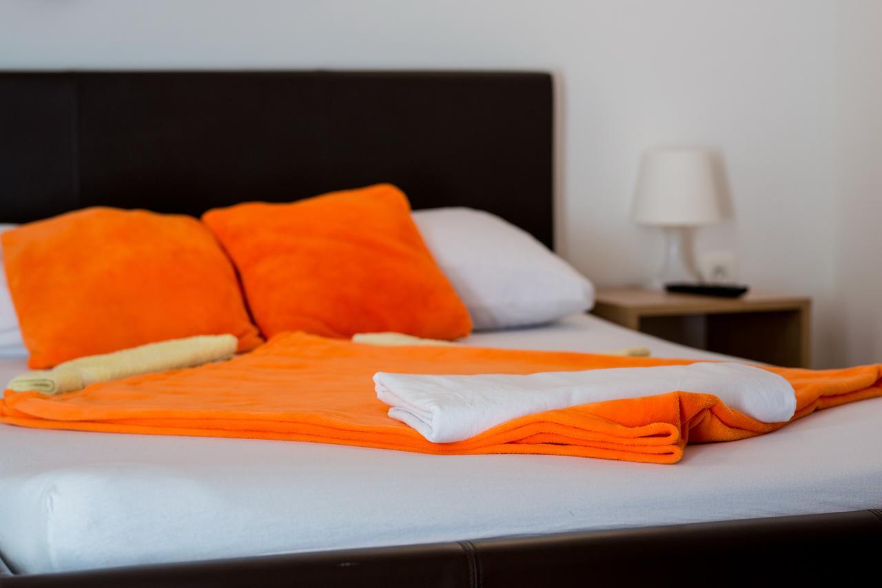 Apartemen 1000 m² dengan 21 kamar tidur dan 21 kamar mandi pribadi di Tresnjevka Zagreb Bagian luar foto